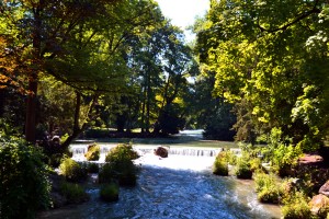 Isar im englischen Garten, München