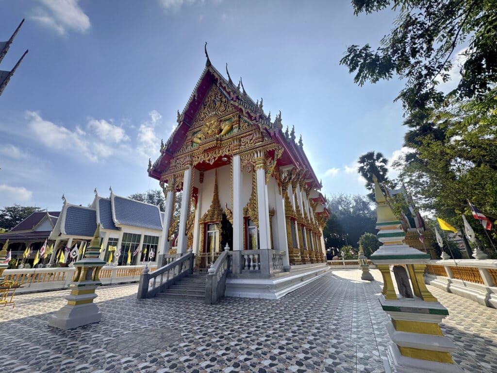 Wat Nai Harn Phuket