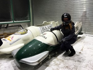 Bobfahren in der Veltins Eisarena: Taxibob mit Olympic Bob Race