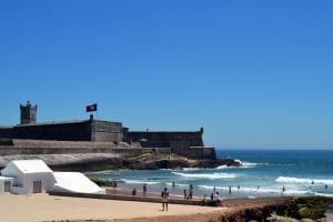 Praia de Carcavelos - Surfen in Lissabon, Portugal