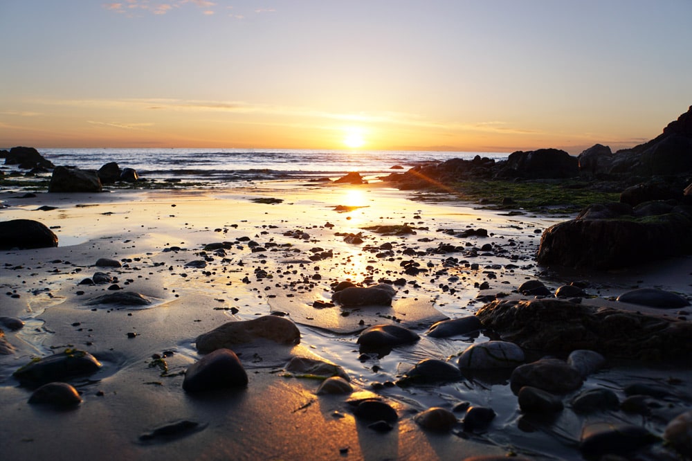 Cottage mieten in Wales: Das Cable Cottage auf der Insel Anglesey mit eigenem Strand - Sonnenuntergang