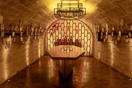 Schönste Fotospots in Paris - und meine liebsten Instagram Hotspots - Caves du Louvre Weinprobe