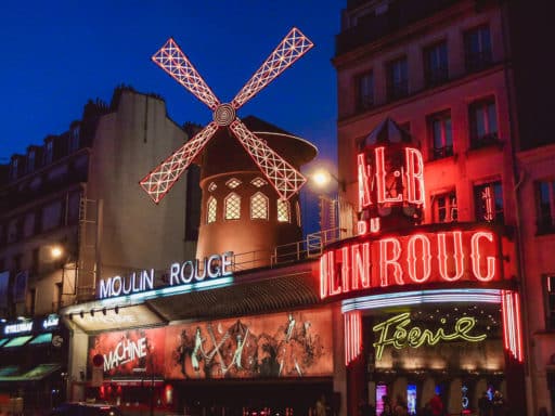 Moulin Rouge - Paris Sehenswürdigkeiten