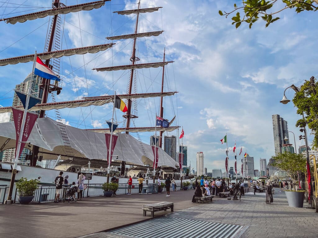 Asiatique The Riverfront in Bangkok: Nachtmarkt, Foodcourt und alle Highlights